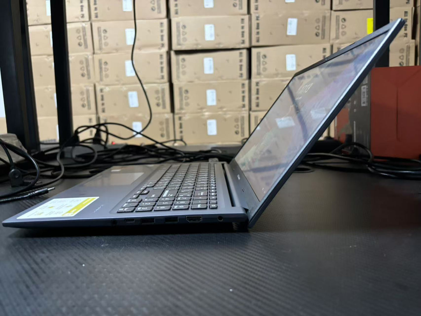 华硕15.6英寸 FHD 屏十三代笔记本电脑 Intel Core i3-1315U 内存8GB M.2 512G笔记本电脑