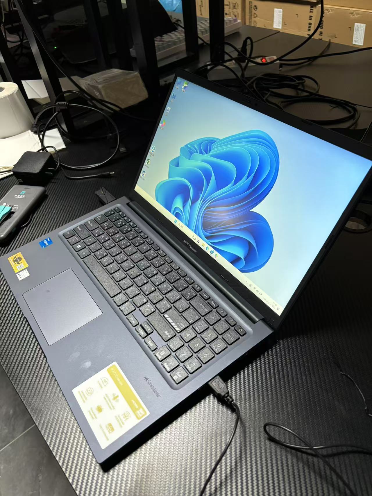 华硕15.6英寸 FHD 屏十三代笔记本电脑 Intel Core i3-1315U 内存8GB M.2 512G笔记本电脑