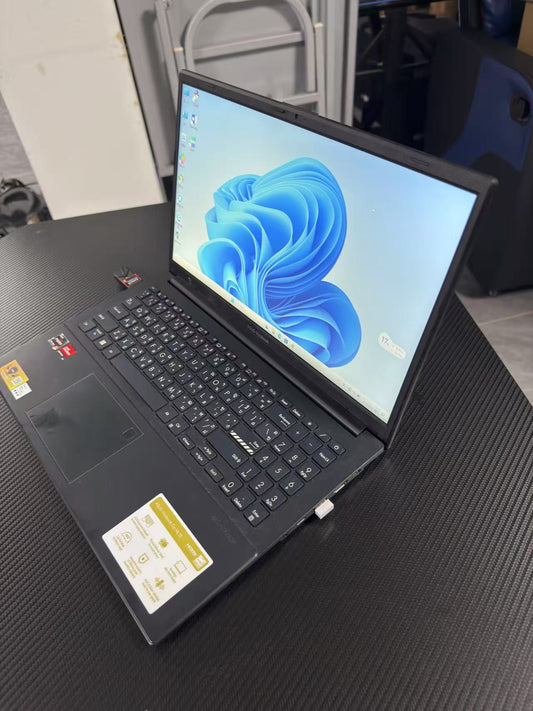 准新机 笔记本华硕 Vivobook DDR5 16GB M.2 512GB 5.6 英寸 FHD 显示屏笔记本