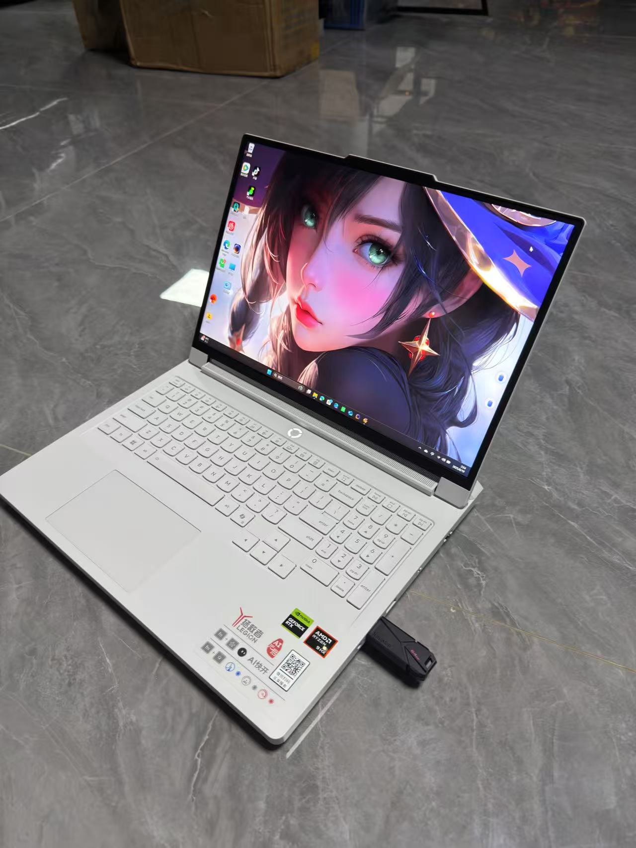 准新 联想 拯救者R7000P 2025(锐龙9 8945HX/32GB/1TB/RTX5070) 泰国现货笔记本电脑 游戏本 AI笔记本