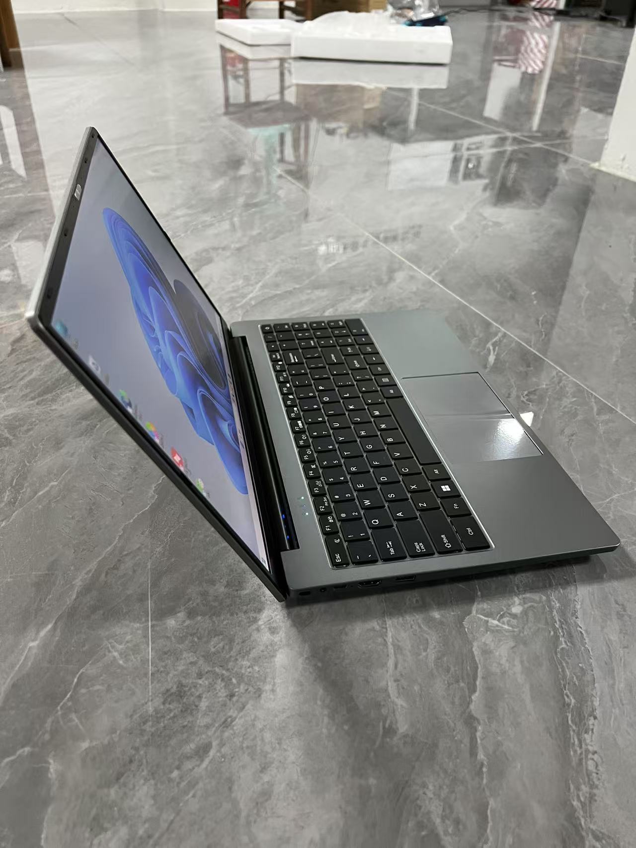 全新 长城15.6英寸笔记本电脑Intel 酷睿i7 5700U RAM 16GB内存 M.2 256GB固态硬盘 核显 中高端 办公笔记本电脑