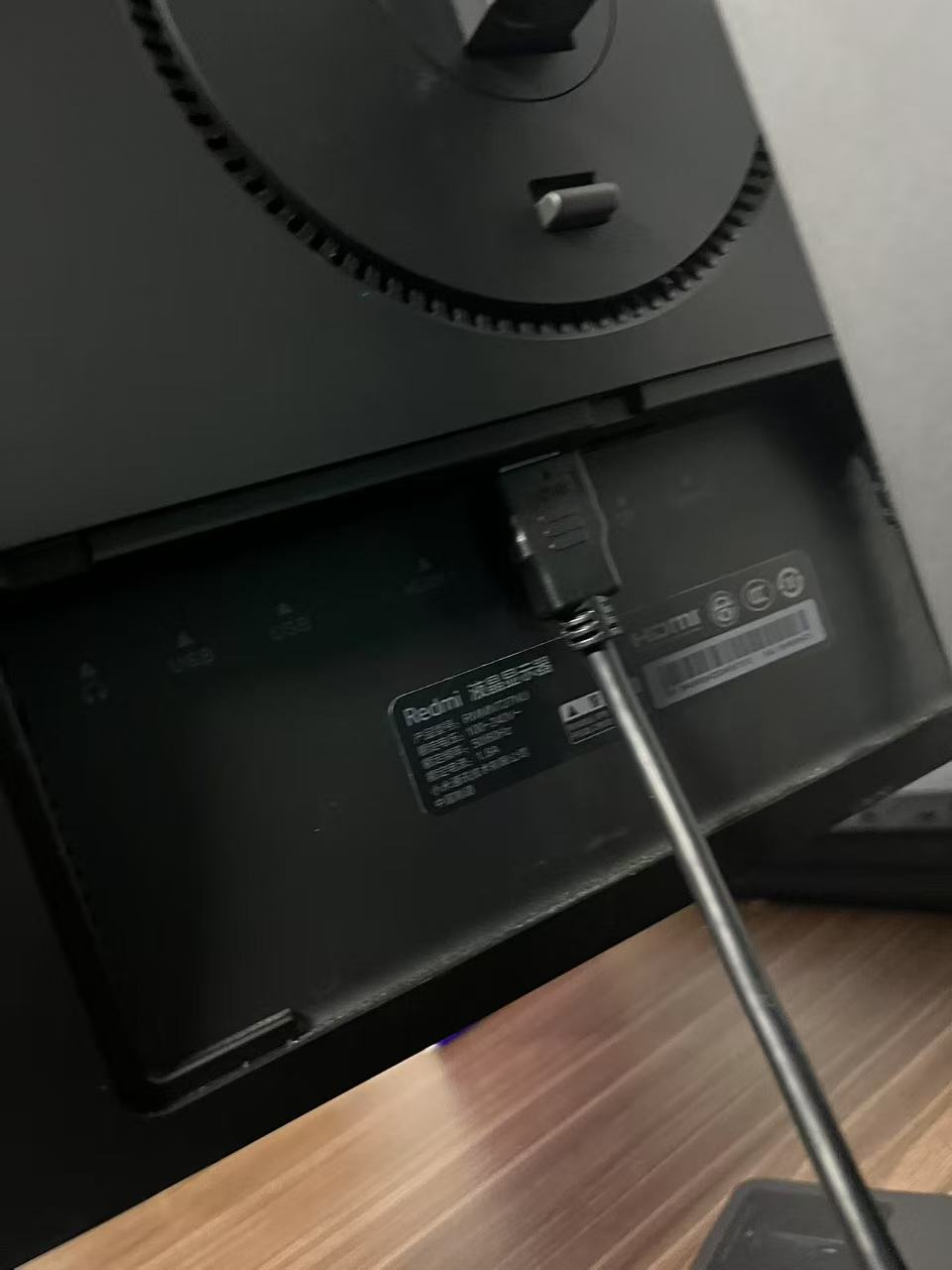 二手准新 小米Redmi 27英寸显示器4K超清 100%sRGB HDR400 Type-C反向充电 升降旋转支架电脑办公显示器显示屏
