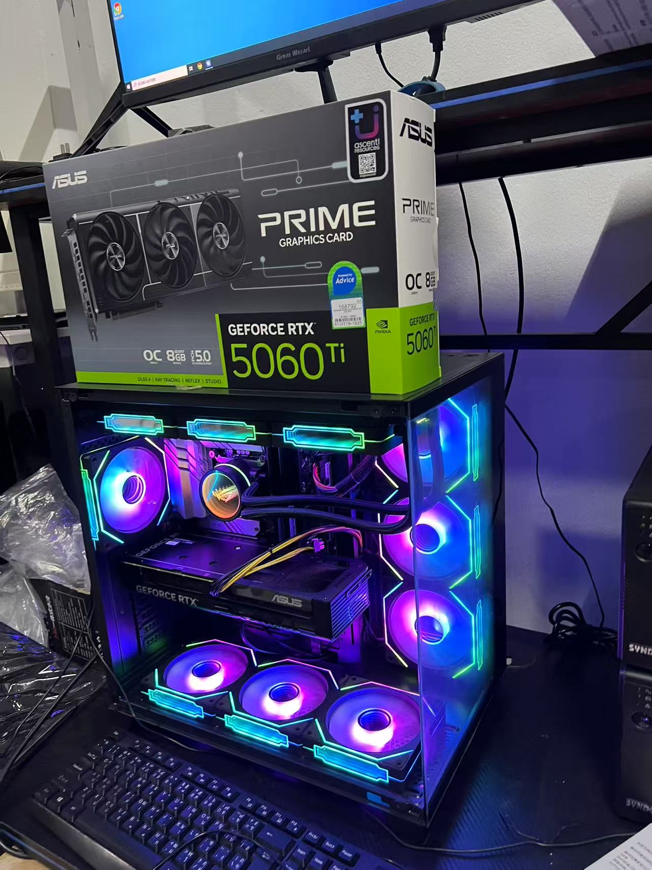 15-14600KF 32GB 华硕 B760M 1TB 华硕RTX5060TI 8G AI直播游戏电脑主机