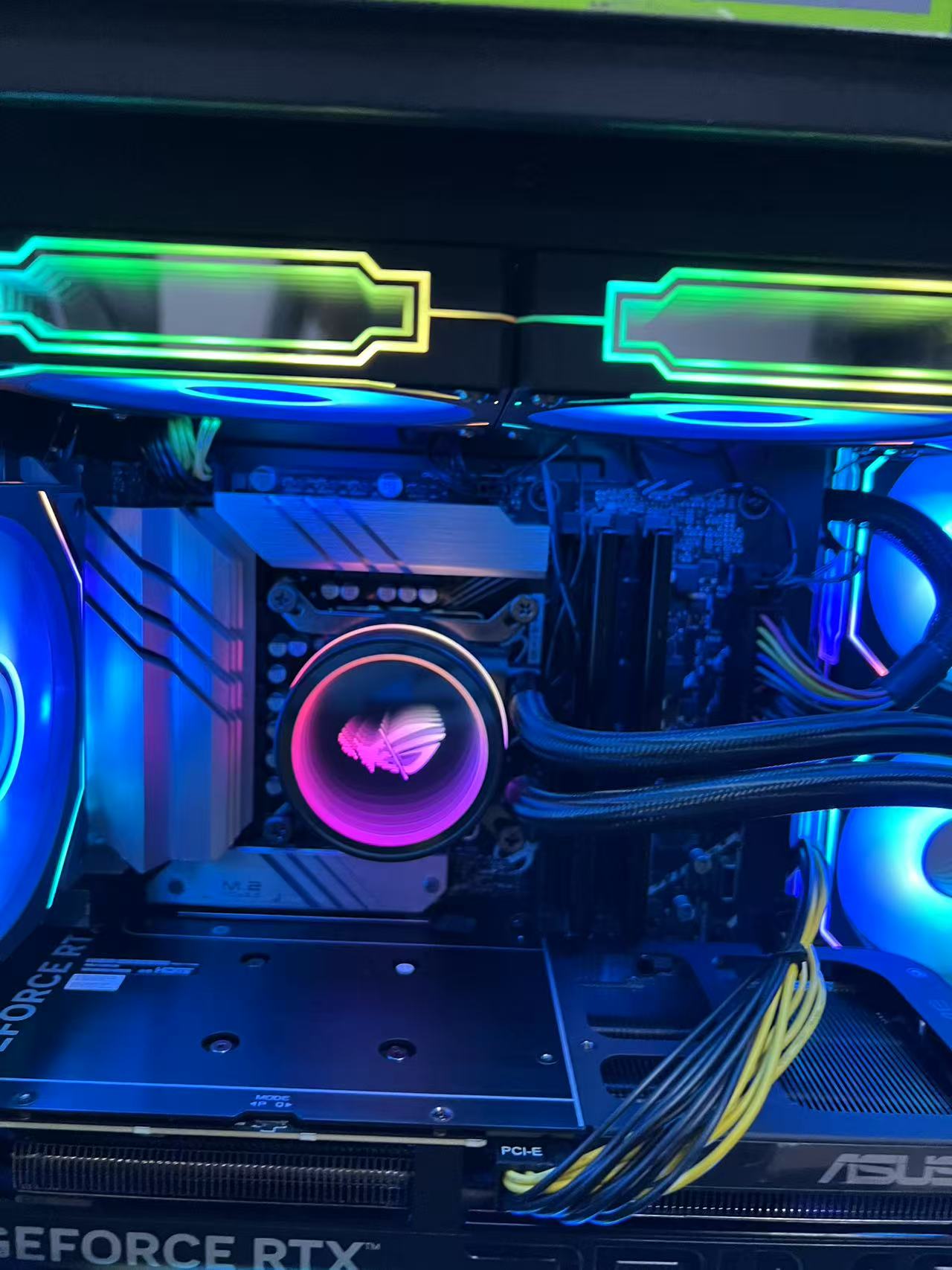 15-14600KF 32GB 华硕 B760M 1TB 华硕RTX5060TI 8G AI直播游戏电脑主机