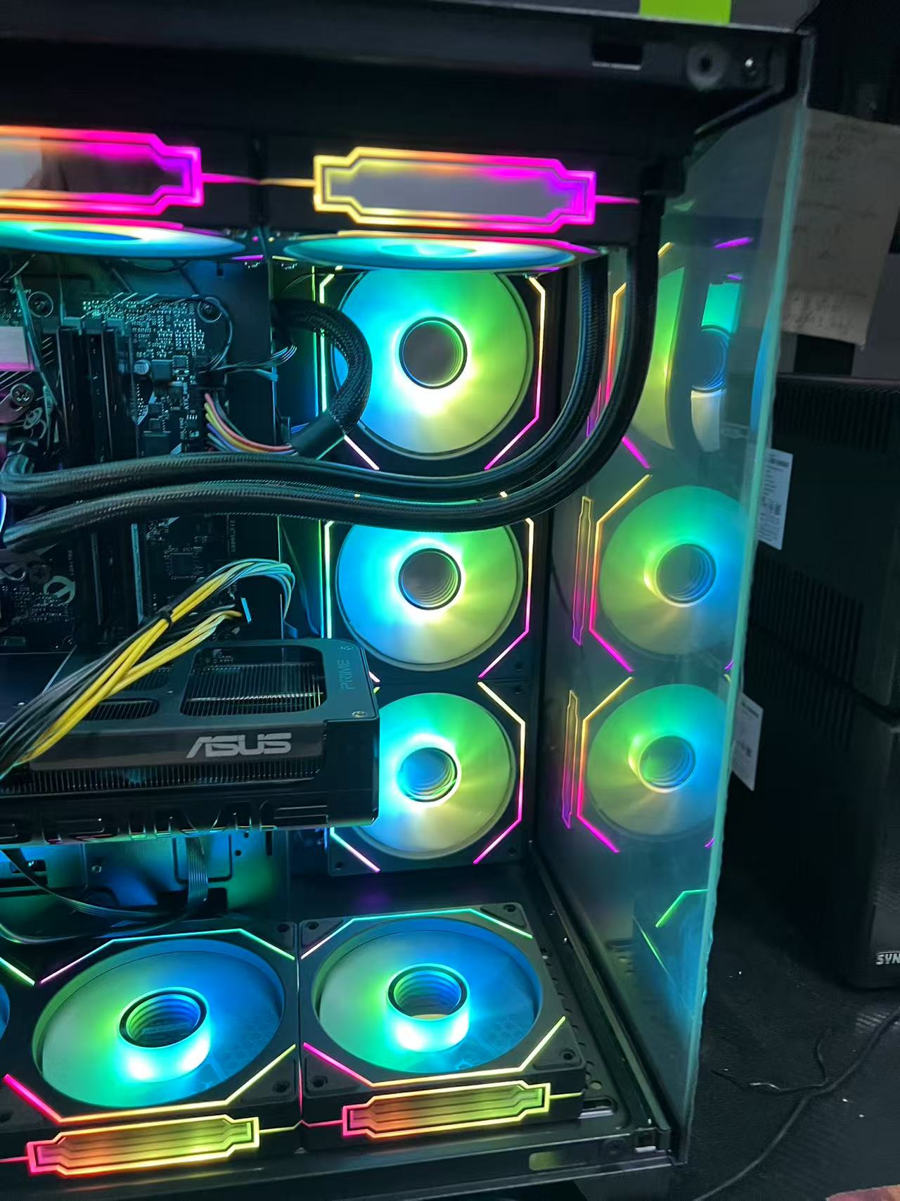 15-14600KF 32GB 华硕 B760M 1TB 华硕RTX5060TI 8G AI直播游戏电脑主机