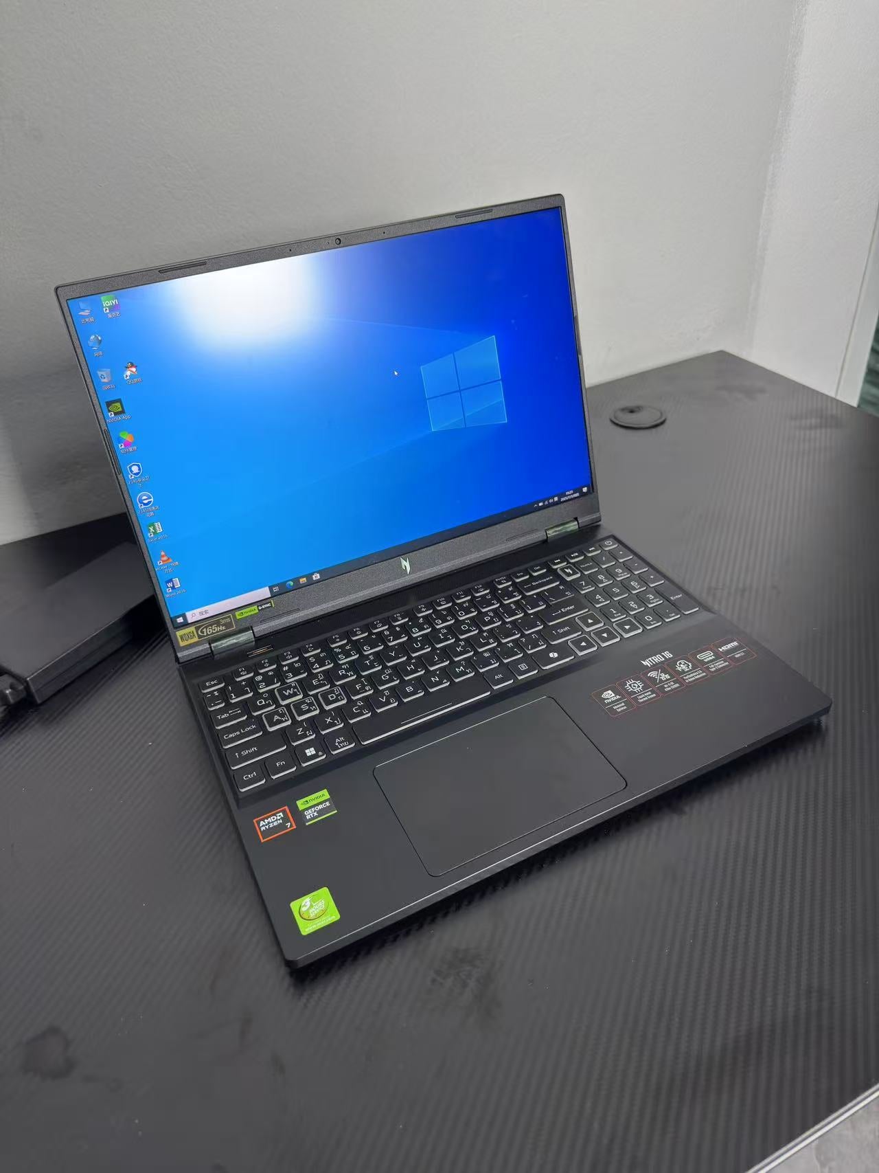 Acer/宏碁 暗影骑士·龙AMD 新锐龙 Ryzen 7 8845HS 16英寸 RTX4050独显直连高色域165Hz高刷屏2.5K游戏笔记本电脑