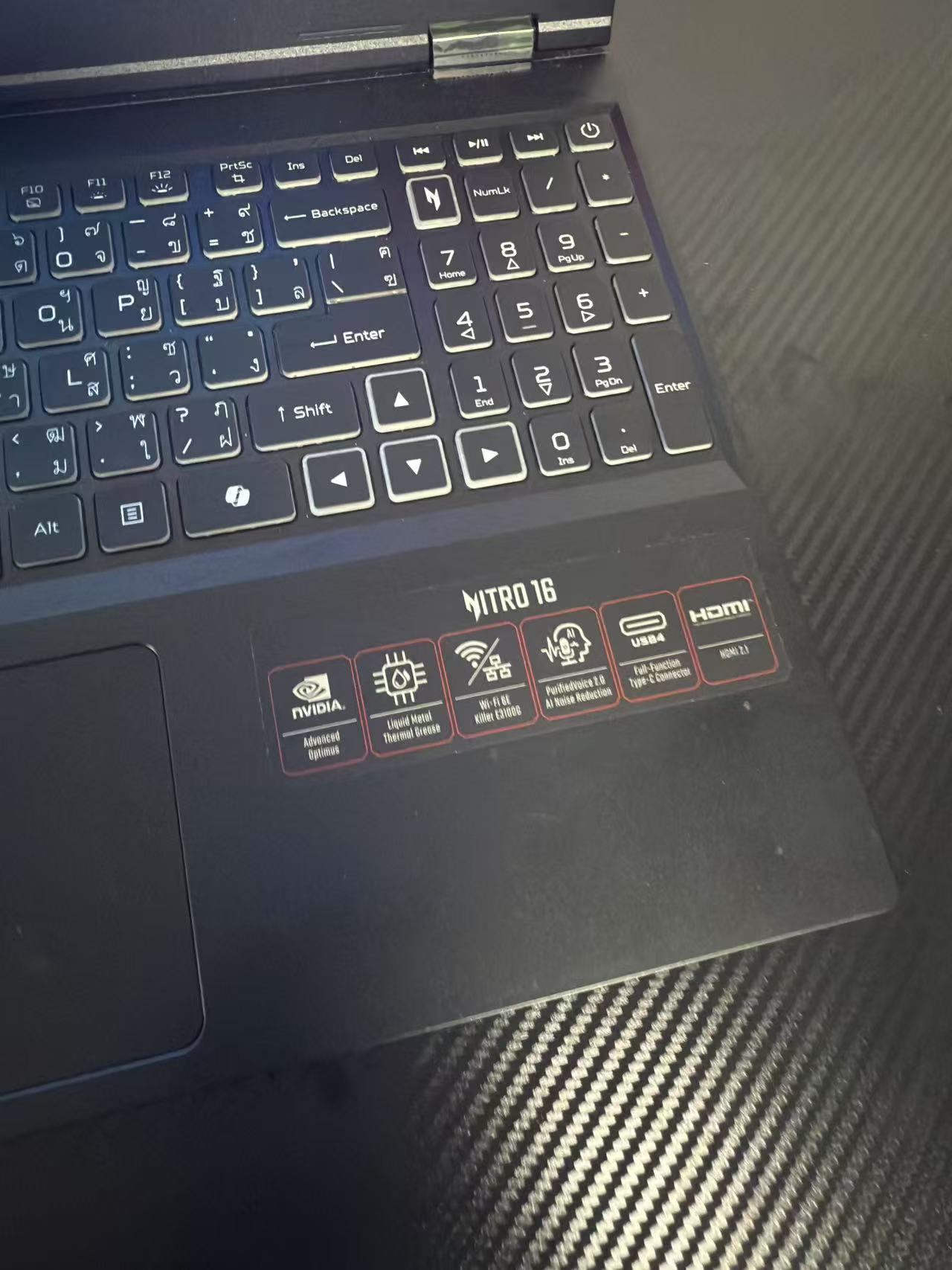 Acer/宏碁 暗影骑士·龙AMD 新锐龙 Ryzen 7 8845HS 16英寸 RTX4050独显直连高色域165Hz高刷屏2.5K游戏笔记本电脑