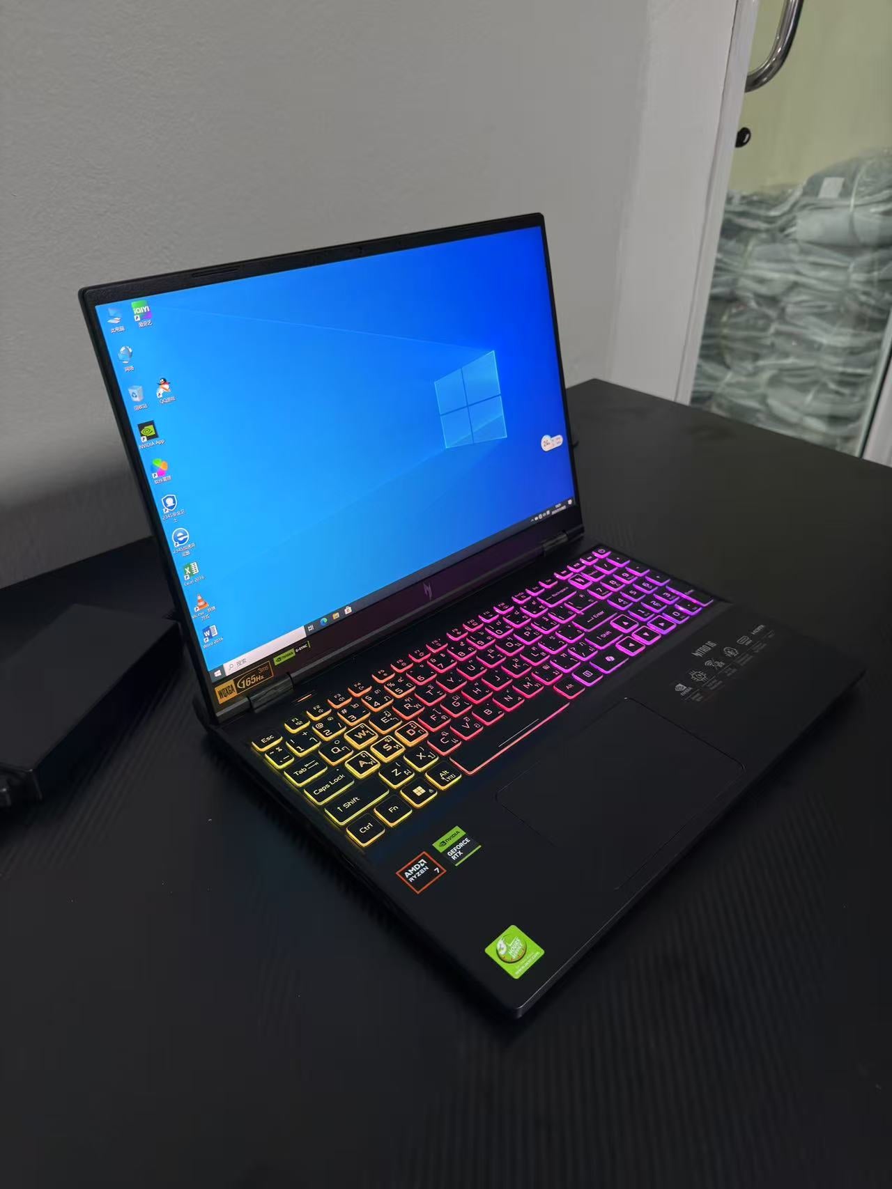 Acer/宏碁 暗影骑士·龙AMD 新锐龙 Ryzen 7 8845HS 16英寸 RTX4050独显直连高色域165Hz高刷屏2.5K游戏笔记本电脑