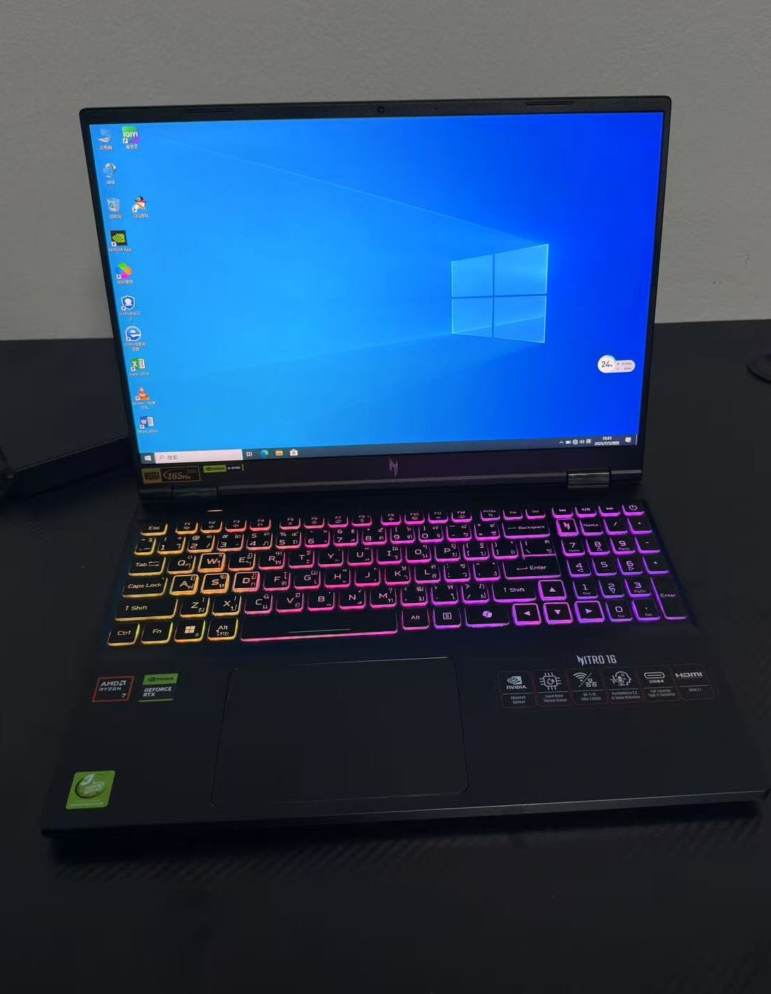 Acer/宏碁 暗影骑士·龙AMD 新锐龙 Ryzen 7 8845HS 16英寸 RTX4050独显直连高色域165Hz高刷屏2.5K游戏笔记本电脑
