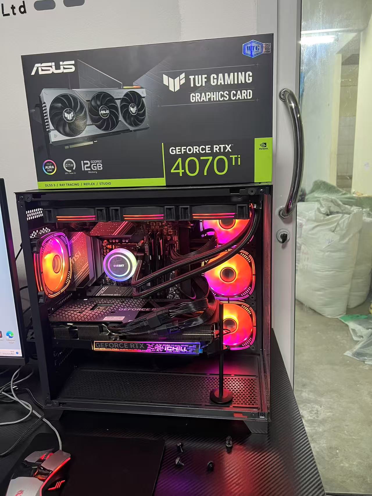 酷睿i7-14700F二十核 DDR5 64G 硬盘M.2 1TB 微星B760 GeForce RTX 4070 T SUPER游戏显卡