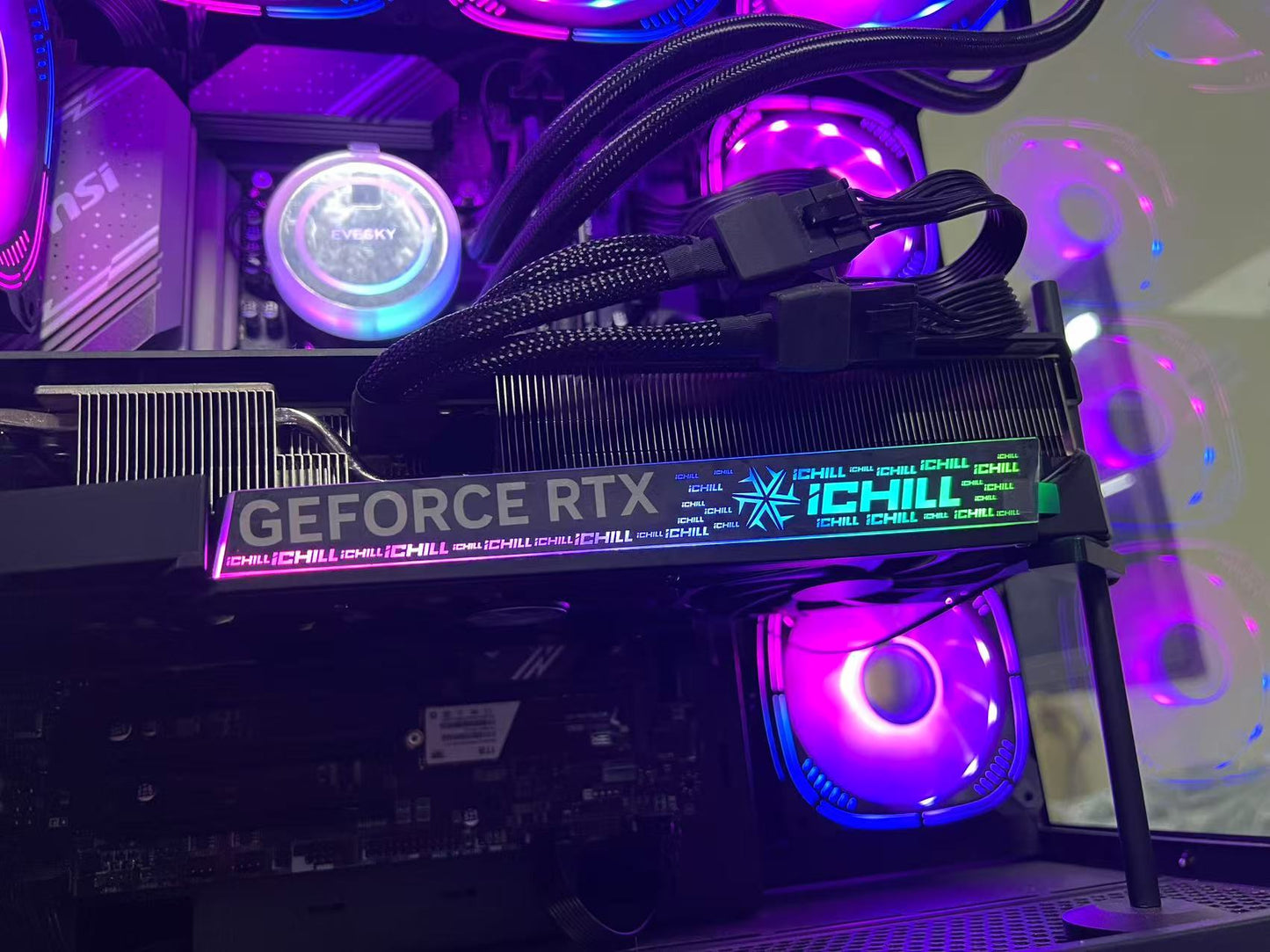 酷睿i7-14700F二十核 DDR5 64G 硬盘M.2 1TB 微星B760 GeForce RTX 4070 T SUPER游戏显卡