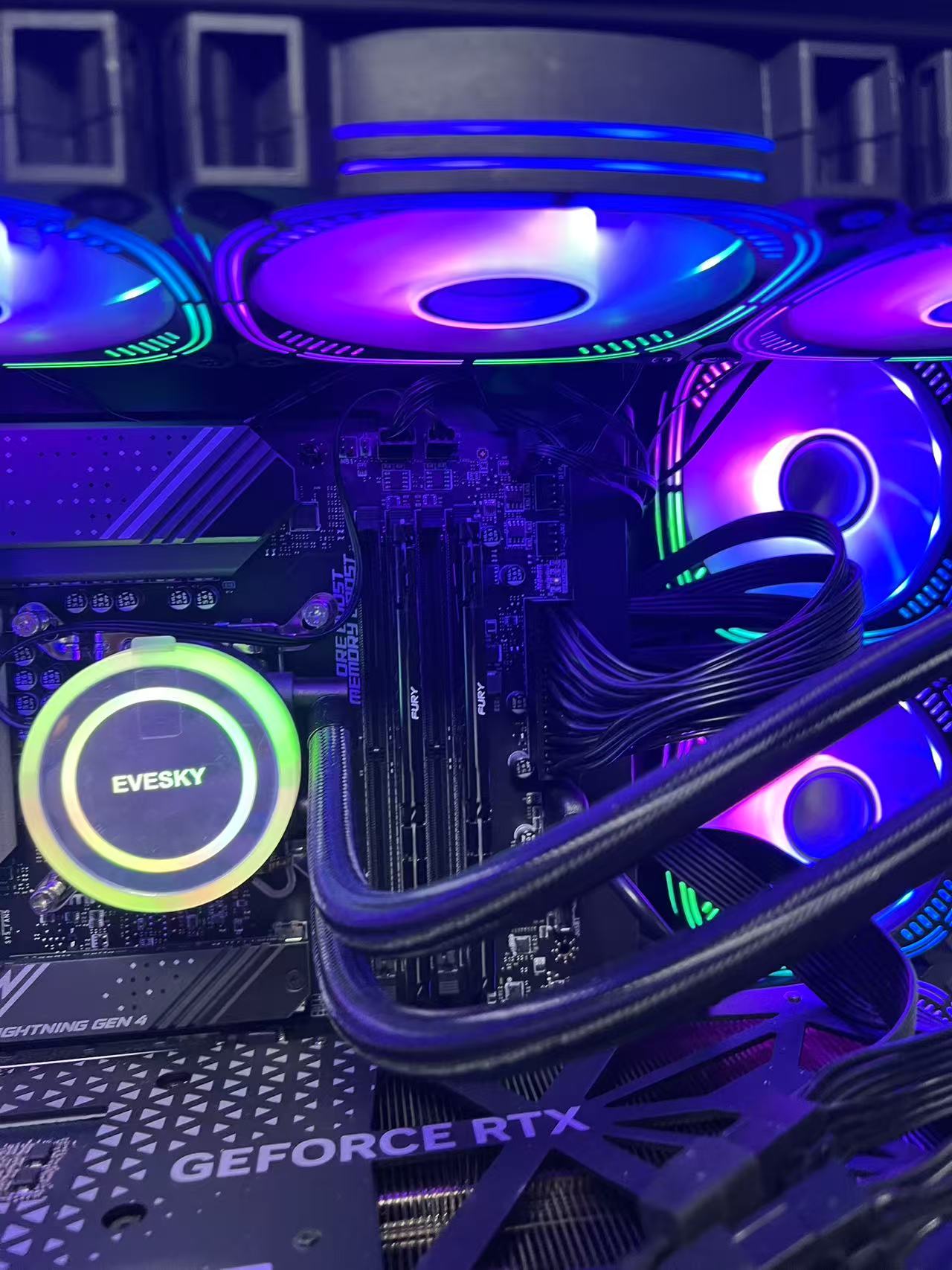 酷睿i7-14700F二十核 DDR5 64G 硬盘M.2 1TB 微星B760 GeForce RTX 4070 T SUPER游戏显卡