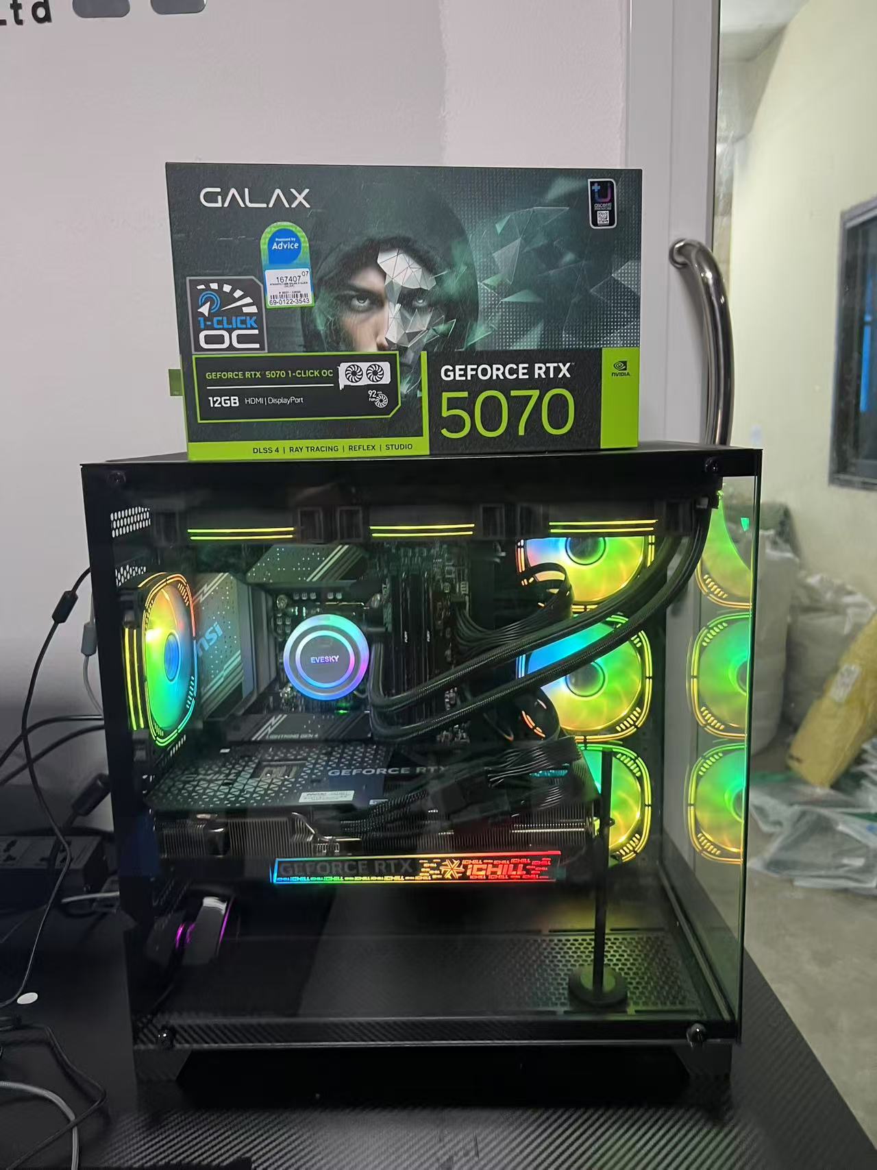 14th Gen Core i7-14700F 20-core DDR5 64GB M.2 1TB HDD MSI B760 GeForce RTX5070 12GB กราฟิก