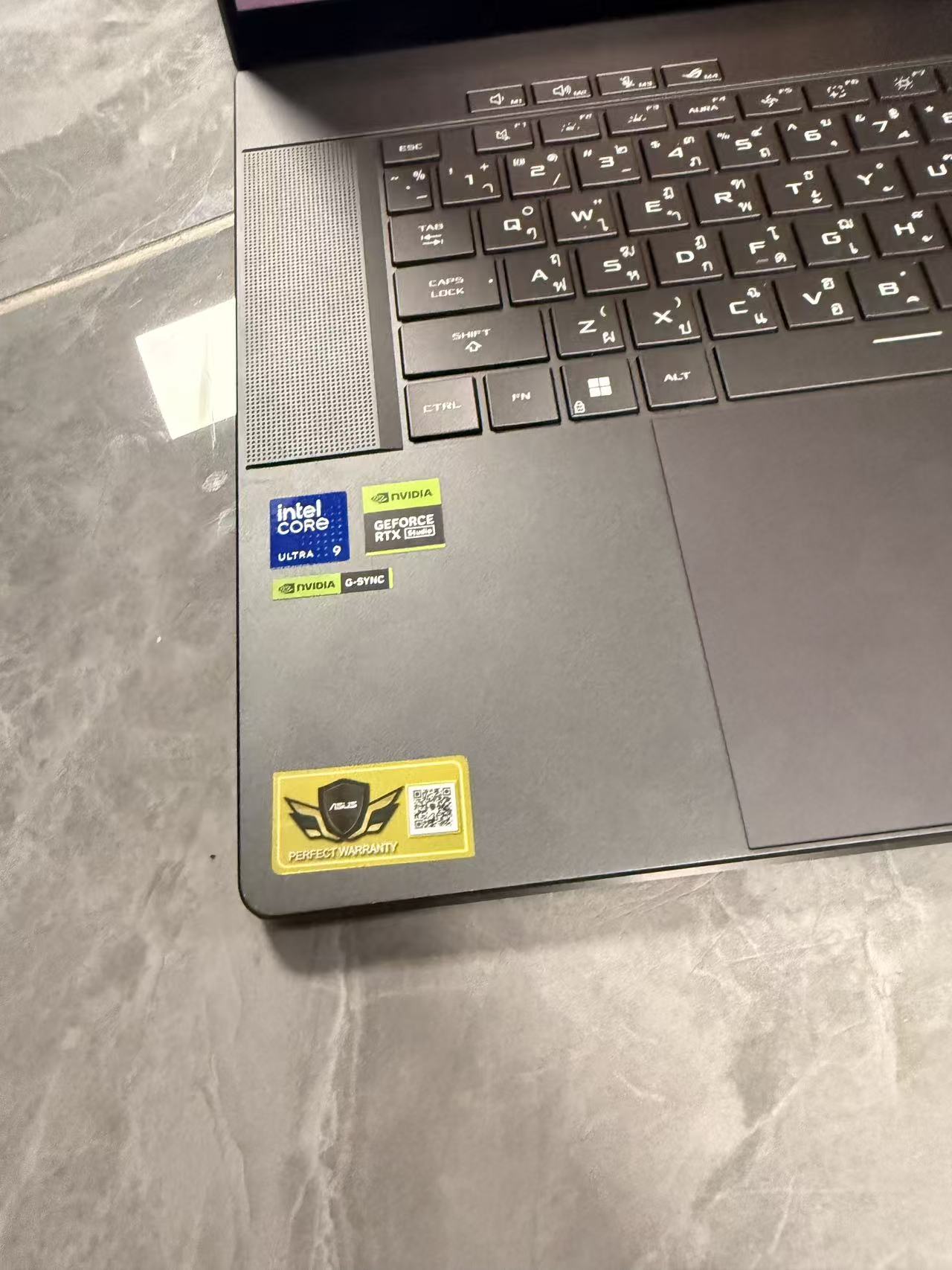 准新机 ASUS ROG Zephyrus G16 GU605MI|Intel Core Ultra 9 185H|RTX4070 8GB|32GB LPDDR5X|1TB SSD|16英寸电竞设计师笔记本电脑
