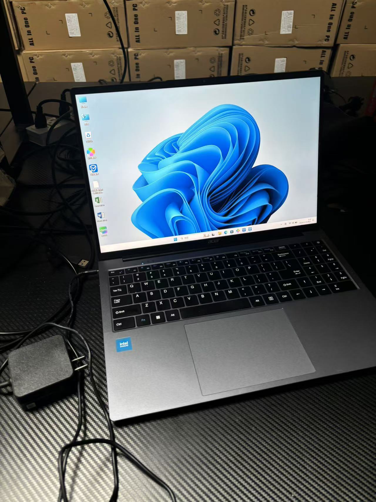 二手2025年宏碁 S16-31笔记本电脑 十三代 i3-N305  RAM 16GB M.2 SSD 512GB  13代i3 中高端笔记本电脑