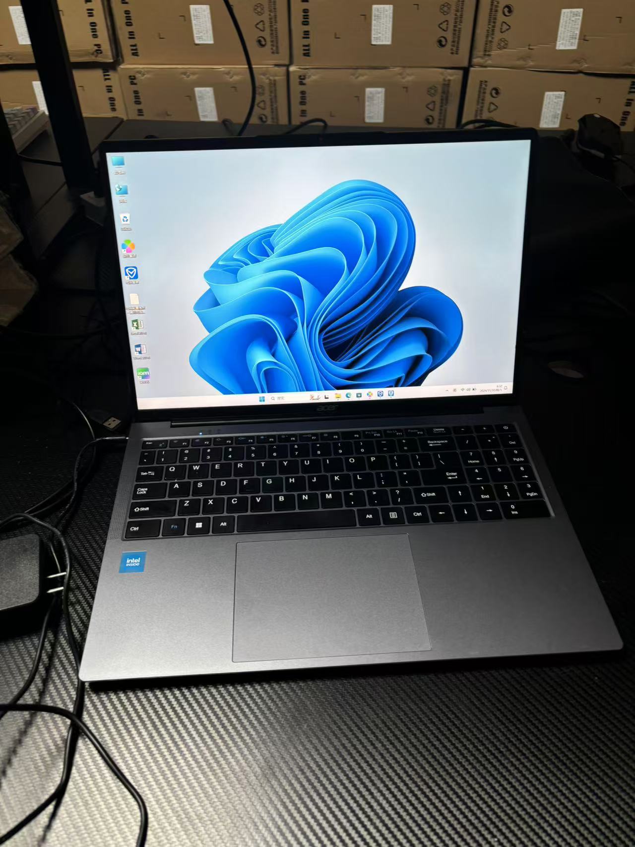 二手2025年宏碁 S16-31笔记本电脑 十三代 i3-N305  RAM 16GB M.2 SSD 512GB  13代i3 中高端笔记本电脑