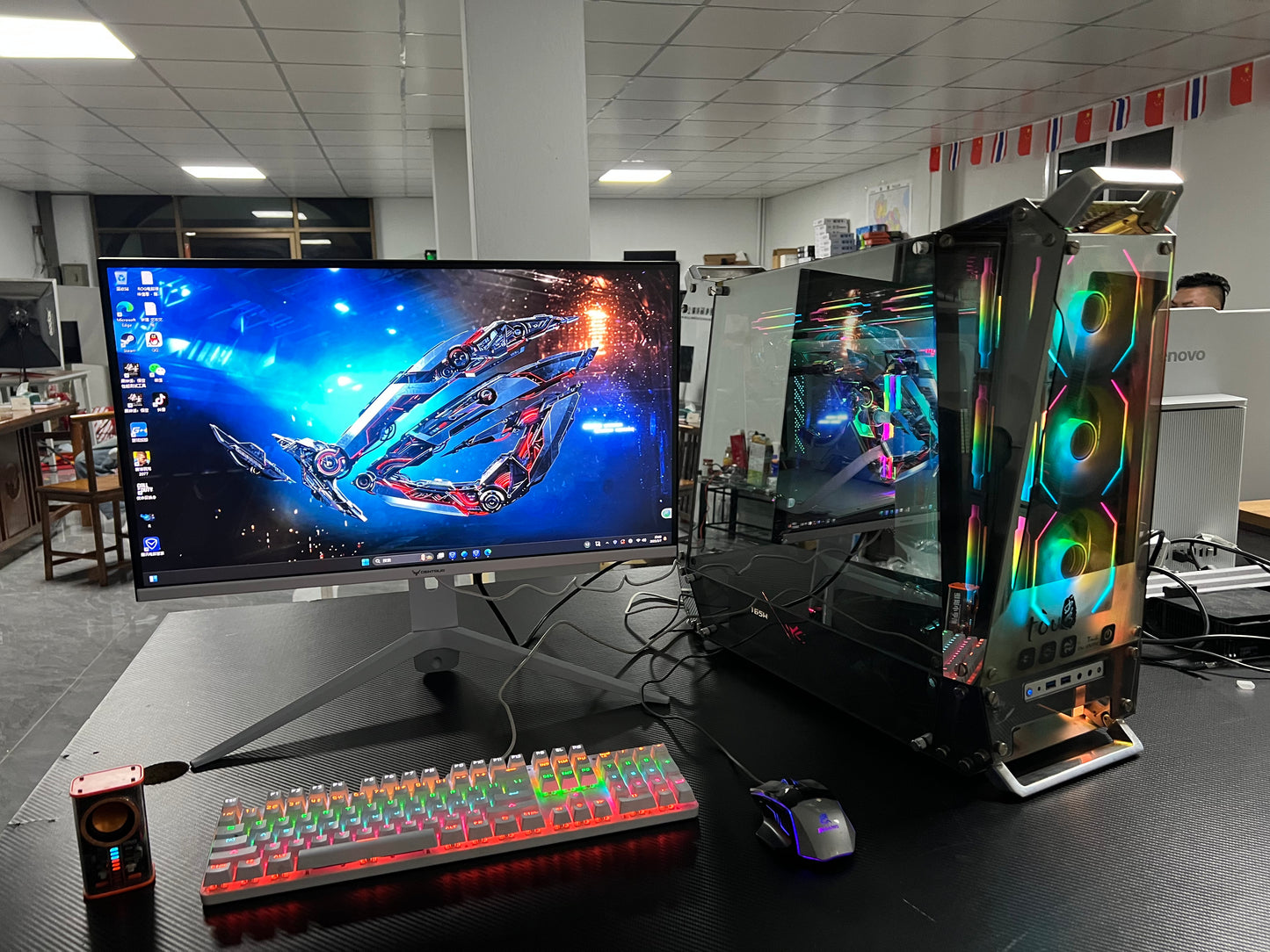 มือสอง สภาพใหม่มาก ระดับไฮเอนด์สุดๆ ชุดคอมพิวเตอร์ Asus ROG ทั้งชุด Intel Core i9-14900KS 24 คอร์ DDR5 64G เมนบอร์ด Asus ROG MAXIMUS Z690 SSD Samsung 980 PRO 2TB การ์ดจอ RTX 4090 24G