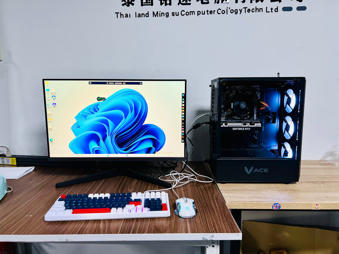 准新机AMD Ryzen 5 4500 6-Core 六核 DDR4 3200 16G M.2 256GB  技嘉 A520M  RTX 3050