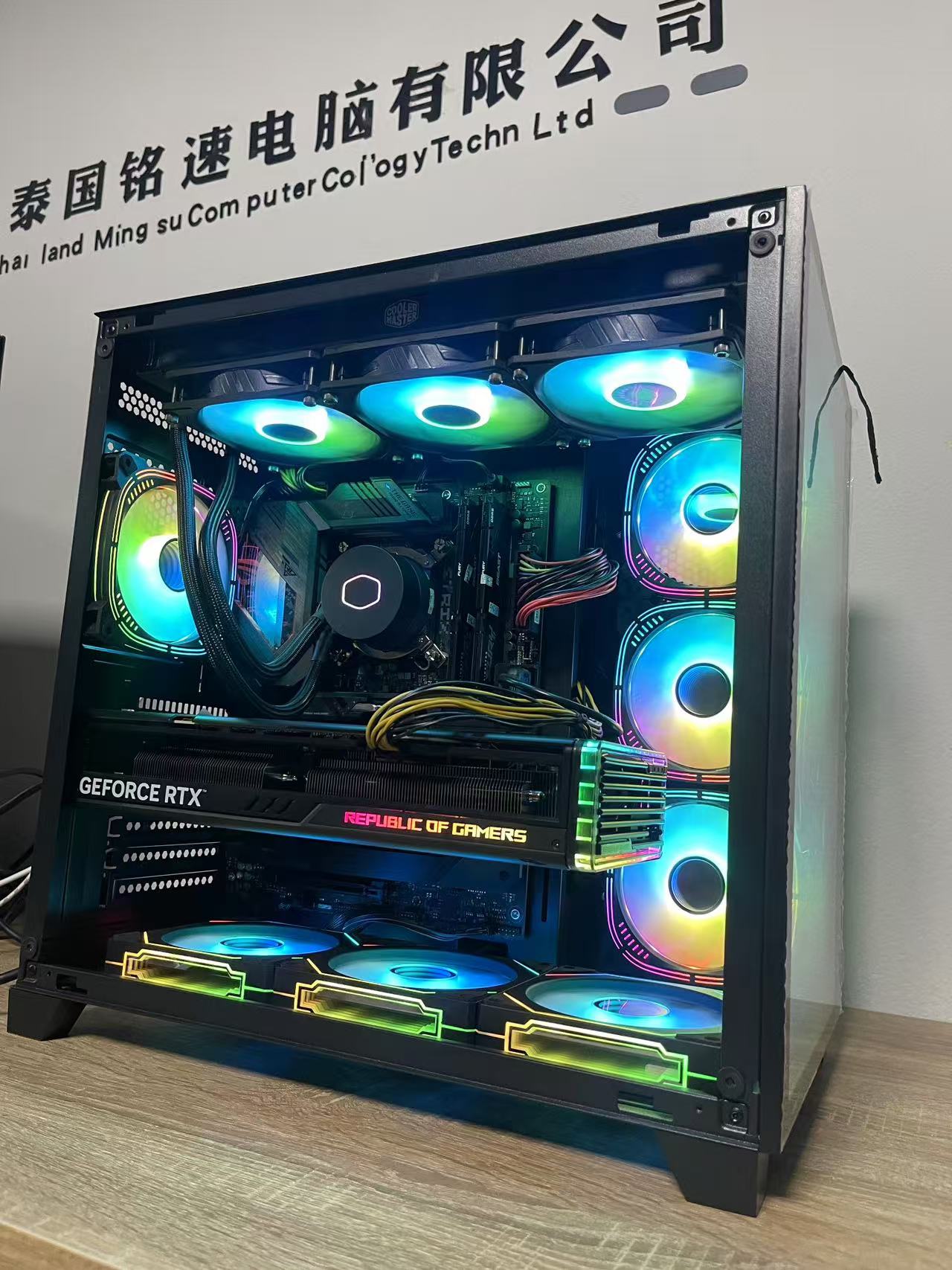 ASUS ROG รุ่นที่ 13 Core i7-13700KF DDR5 32GB M.2 3TB 16-core ASUS ROG Z790 RTX 4070 Ti การ์ดจอ ASUS ROG