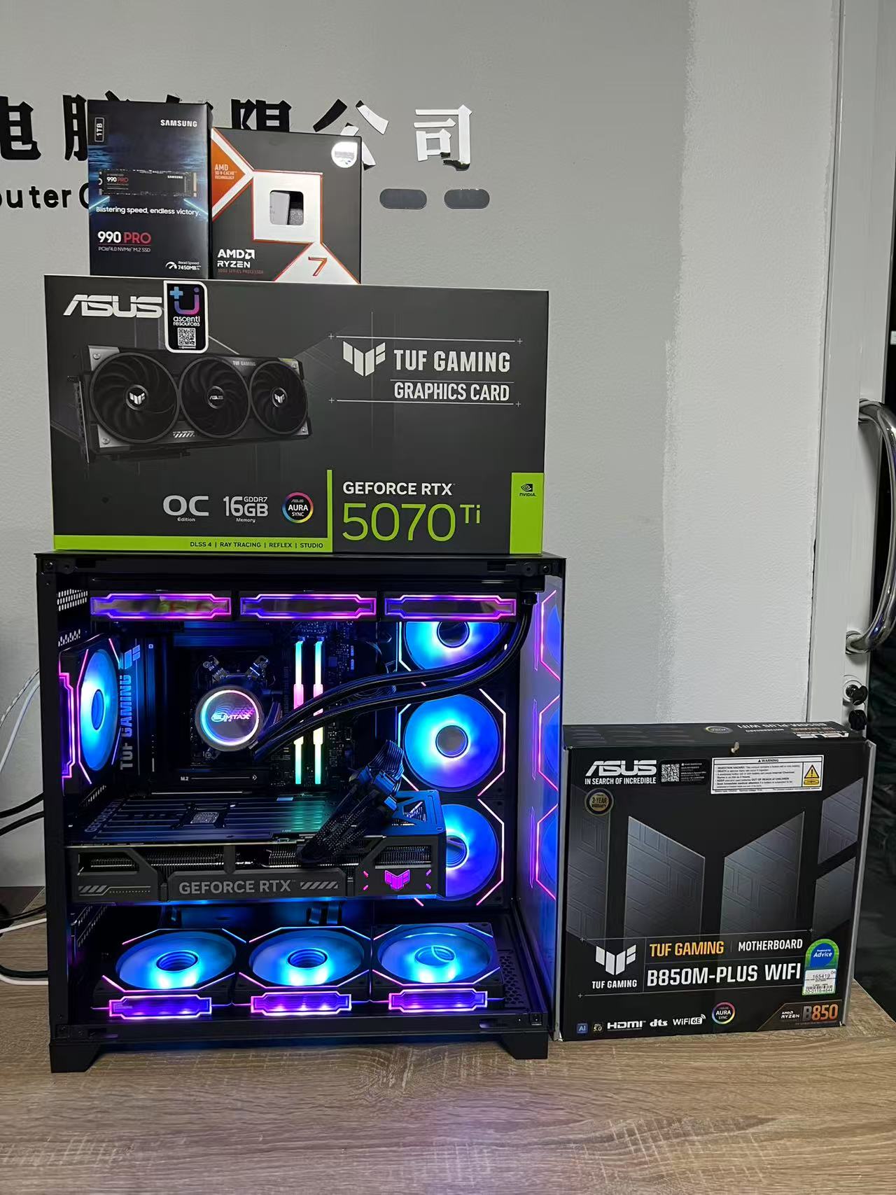 ASUS TUF GAMING AMD Ryzen 7 9800X3D ASUS TUF GAMING B850M ASUS TUF RTX 5070 Ti 16G Powered by