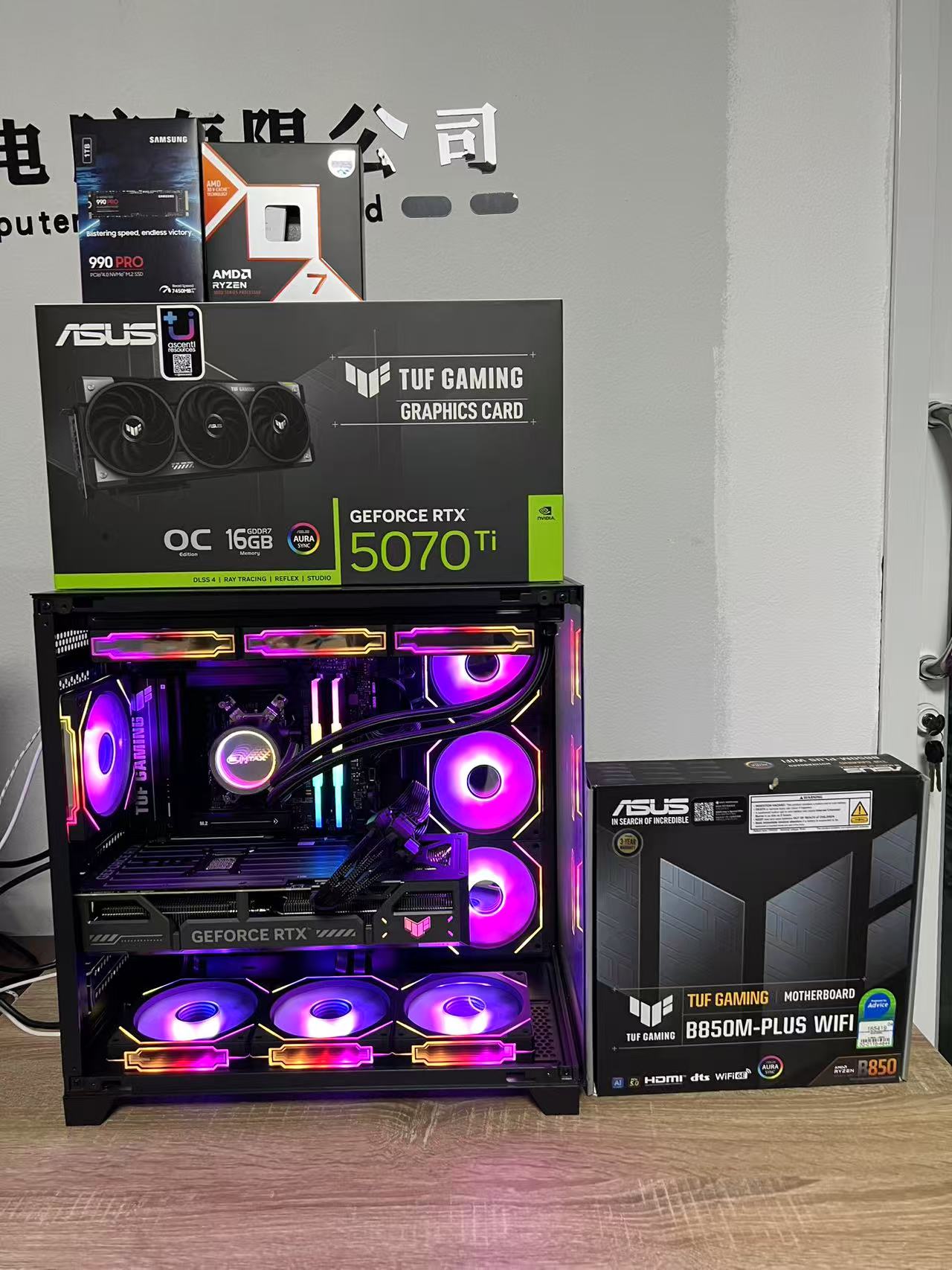 ASUS TUF GAMING AMD Ryzen 7 9800X3D ASUS TUF GAMING B850M ASUS TUF RTX 5070 Ti 16G Powered by