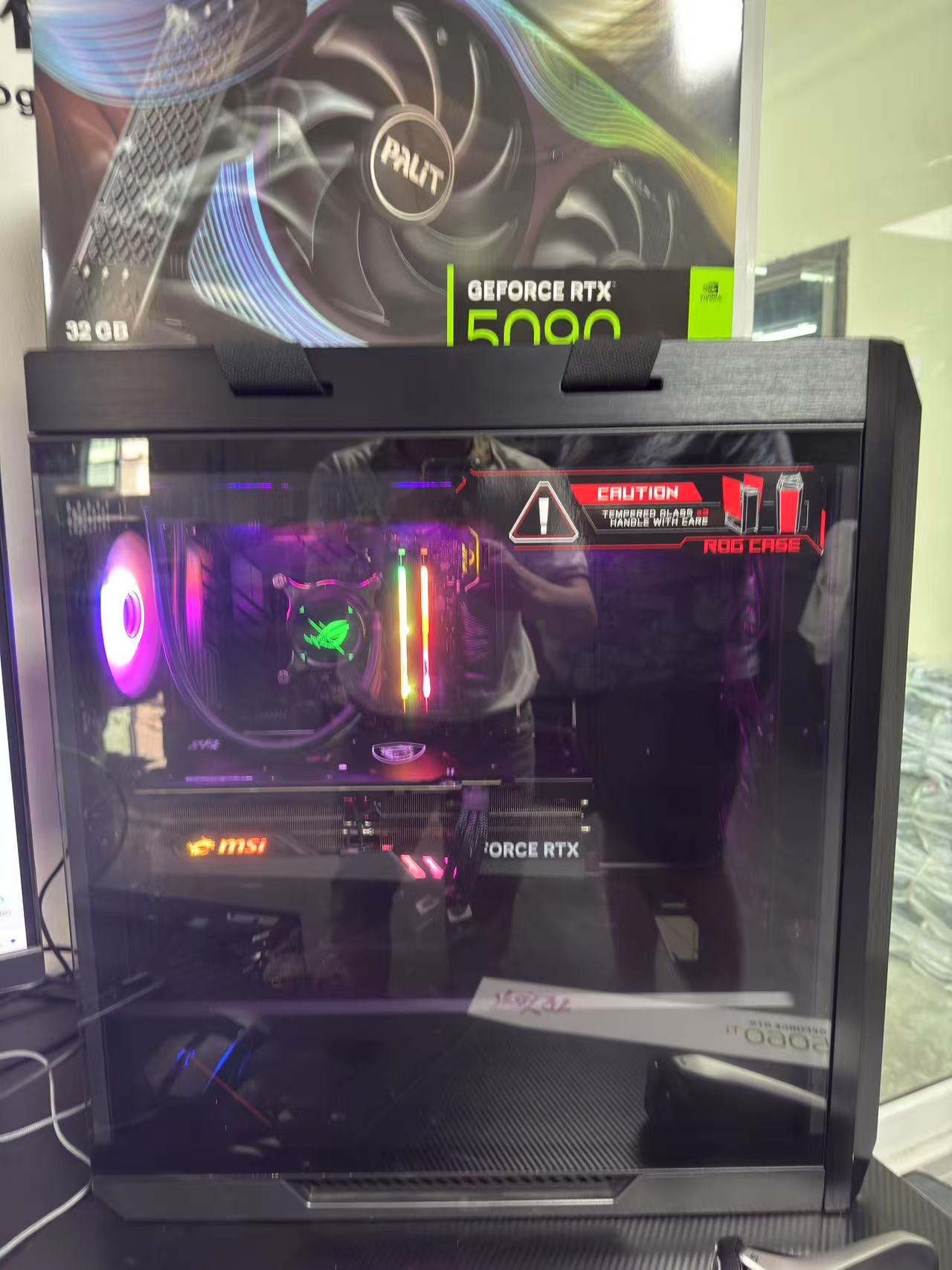 Second-hand quasi-new machine 32-inch 4K 165HZ ASUS ROG 13th generation i9-13900KF 24-core Z790 2TB ASUS ROG 4090 24GB