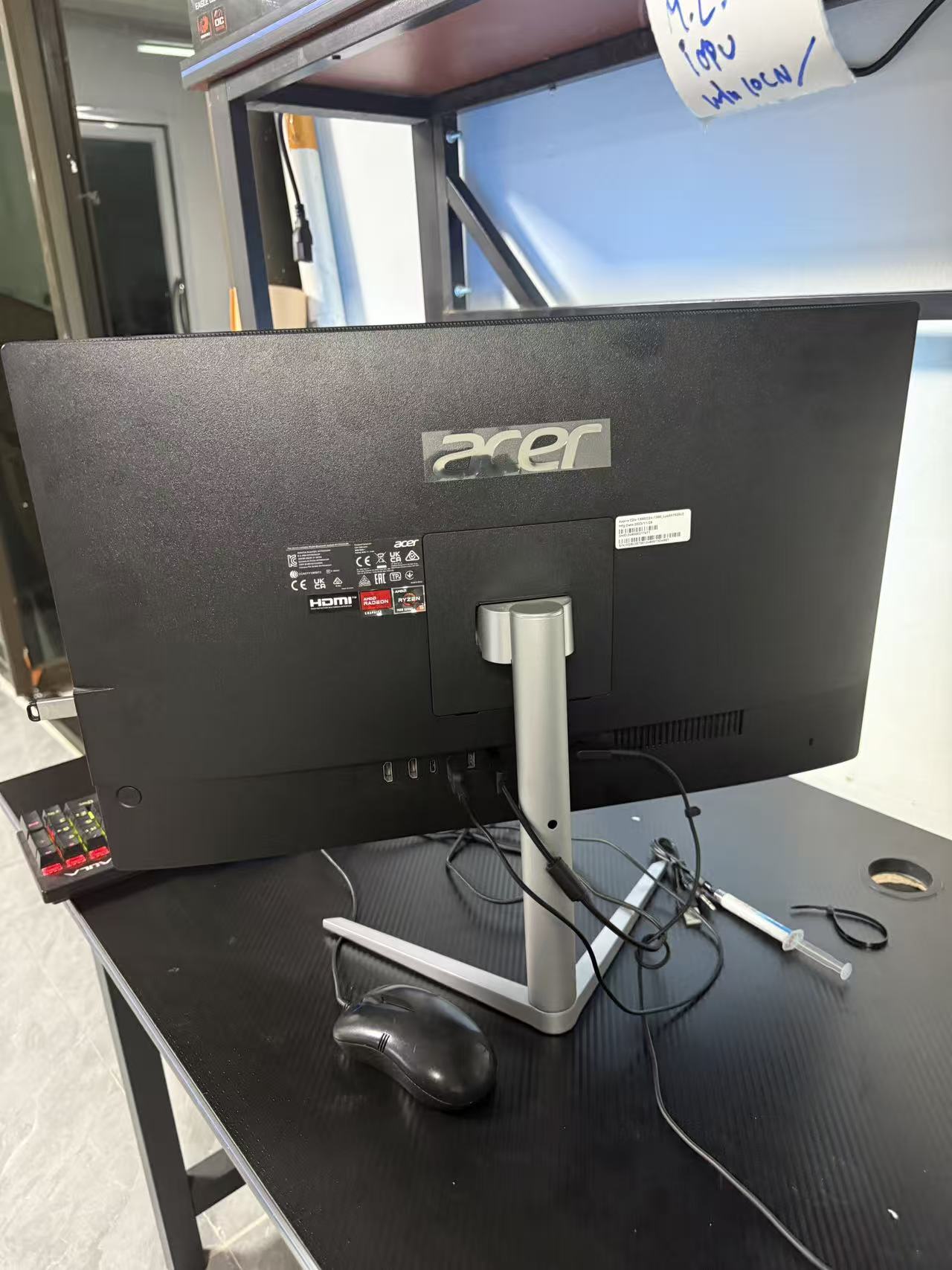 Nearly new Acer 24-inch all-in-one PC, AMD Ryzen 5 7520U, DDR5 8GB, 512GB. Two units available as of May 2025.