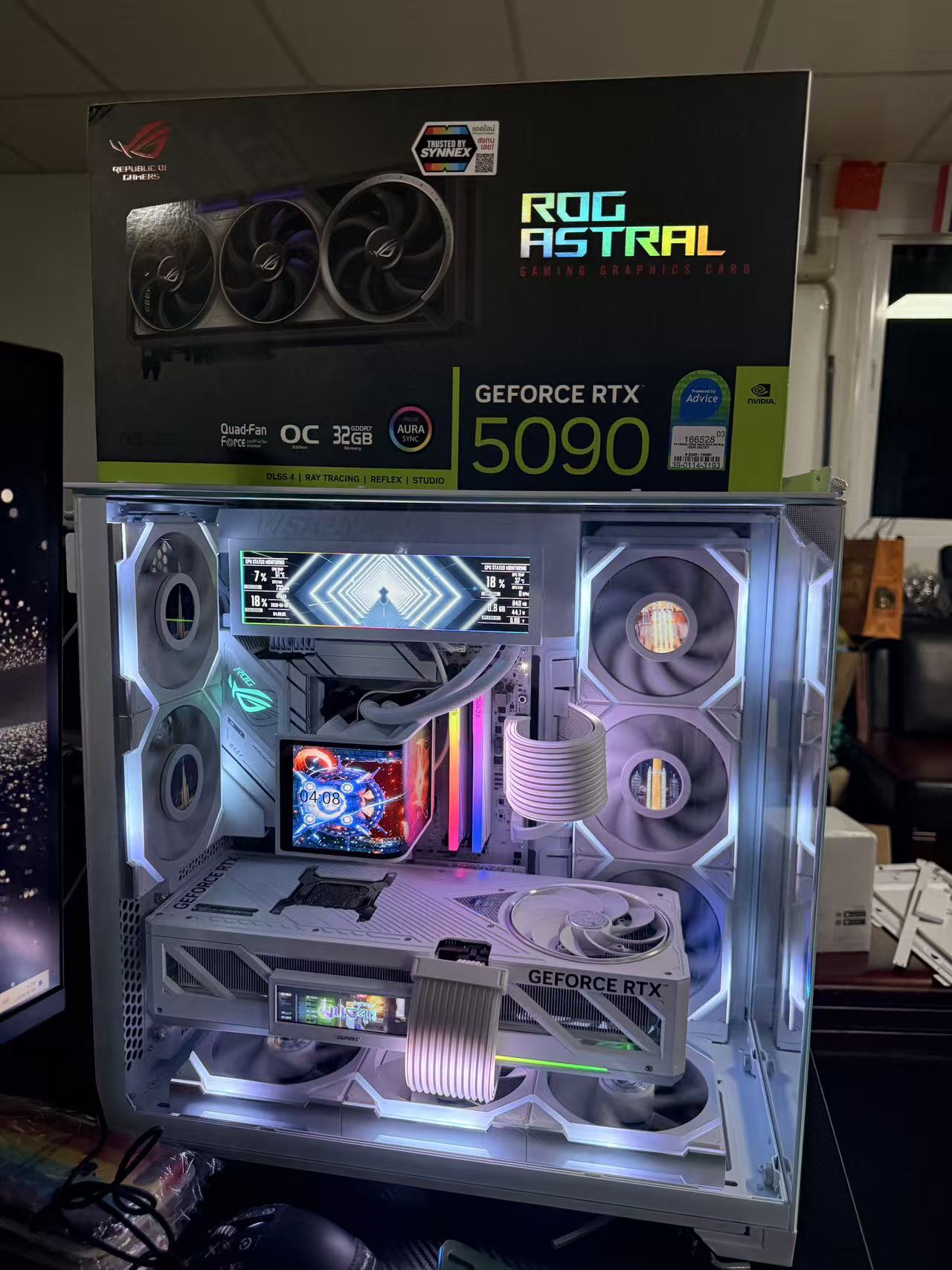 RTX5090D白火神旗舰电脑｜AMD RYZEN 7 9800X3D｜ROG B850-A｜48GB DDR5｜白色海景房电竞AI工作站