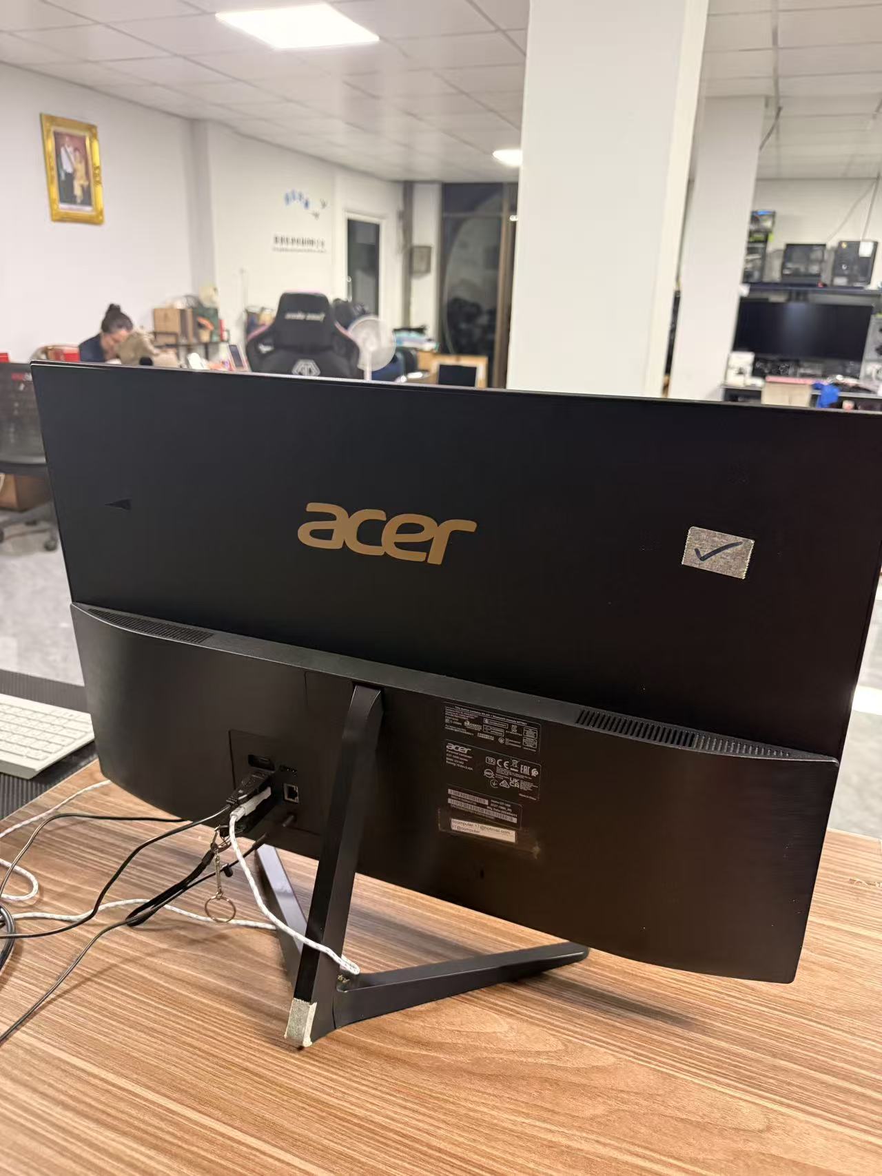 Acer Aspire C27-1800 27英寸一体机电脑｜13代i5-13450H｜8GB内存｜512GB NVMe固态｜IPS高清大屏｜内置WiFi蓝牙｜二手准新机｜办公学习设计家用电脑