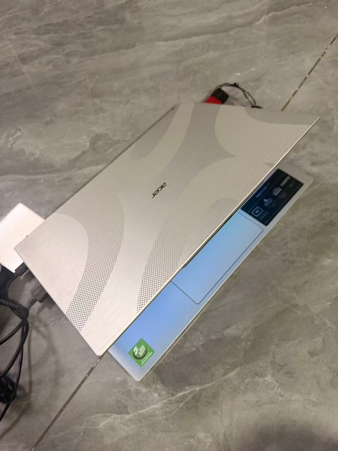 泰国二手准新笔记本电脑 Acer Aspire Lite 14 AL14-51M｜Intel i5-1235U｜16GB DDR5｜512GB SSD｜14英寸轻薄商务本