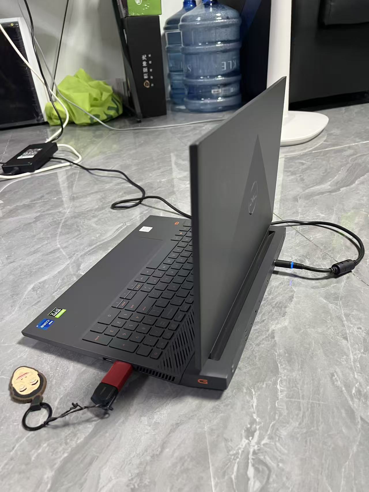泰国准新游戏笔记本 Dell G15 5511｜i7-11800H｜16GB DDR4｜RTX3060 6GB｜512GB SSD｜15.6英寸电竞本