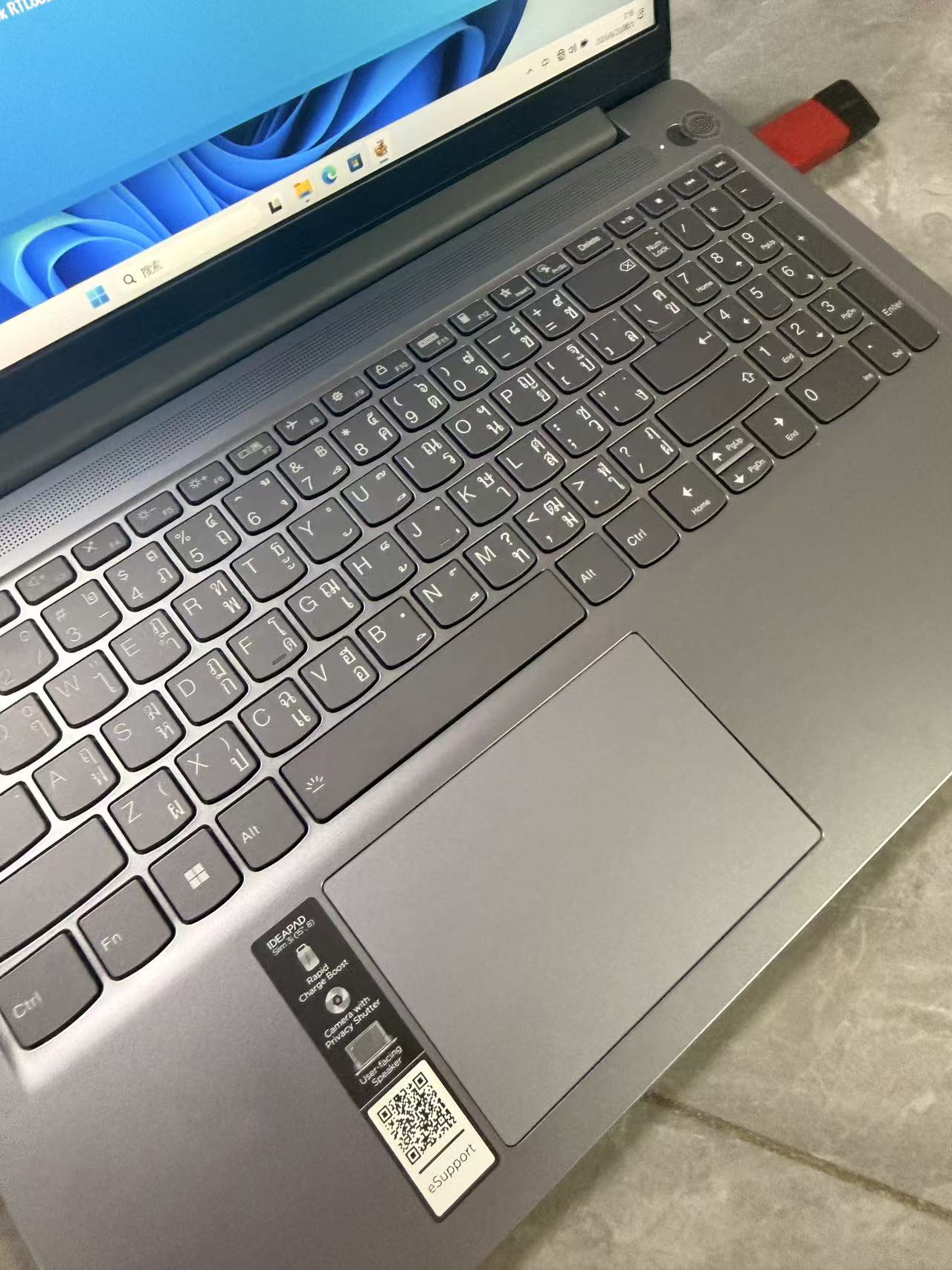 泰国联想Lenovo 83ER笔记本电脑 i5-12450H 16GB 512GB SSD 准新办公电脑｜支持出租租赁