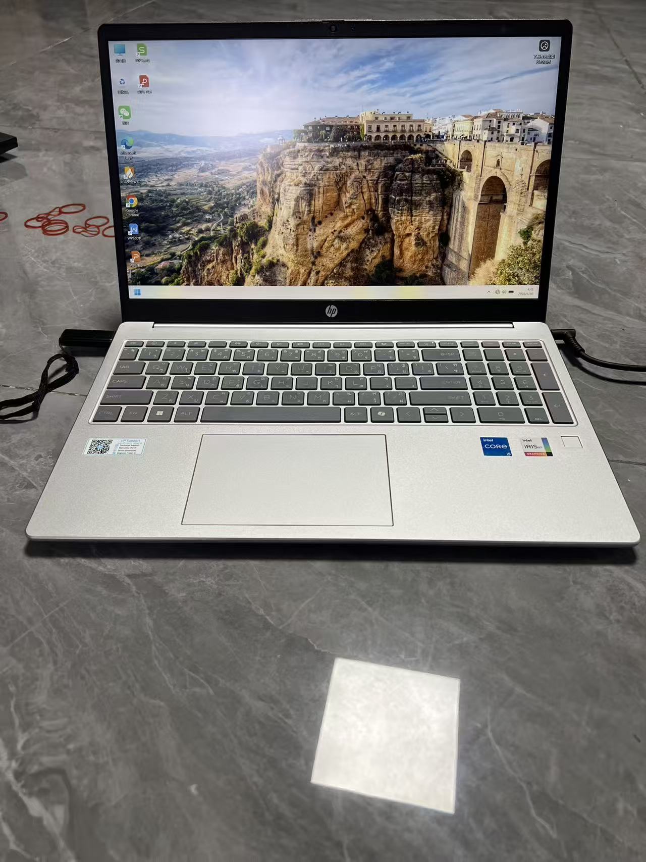 泰国准新机惠普HP 15笔记本电脑 i5-13500H 16G 512G Iris Xe 15.6英寸 支持中文系统 全款购买 押金出租 长租短租
