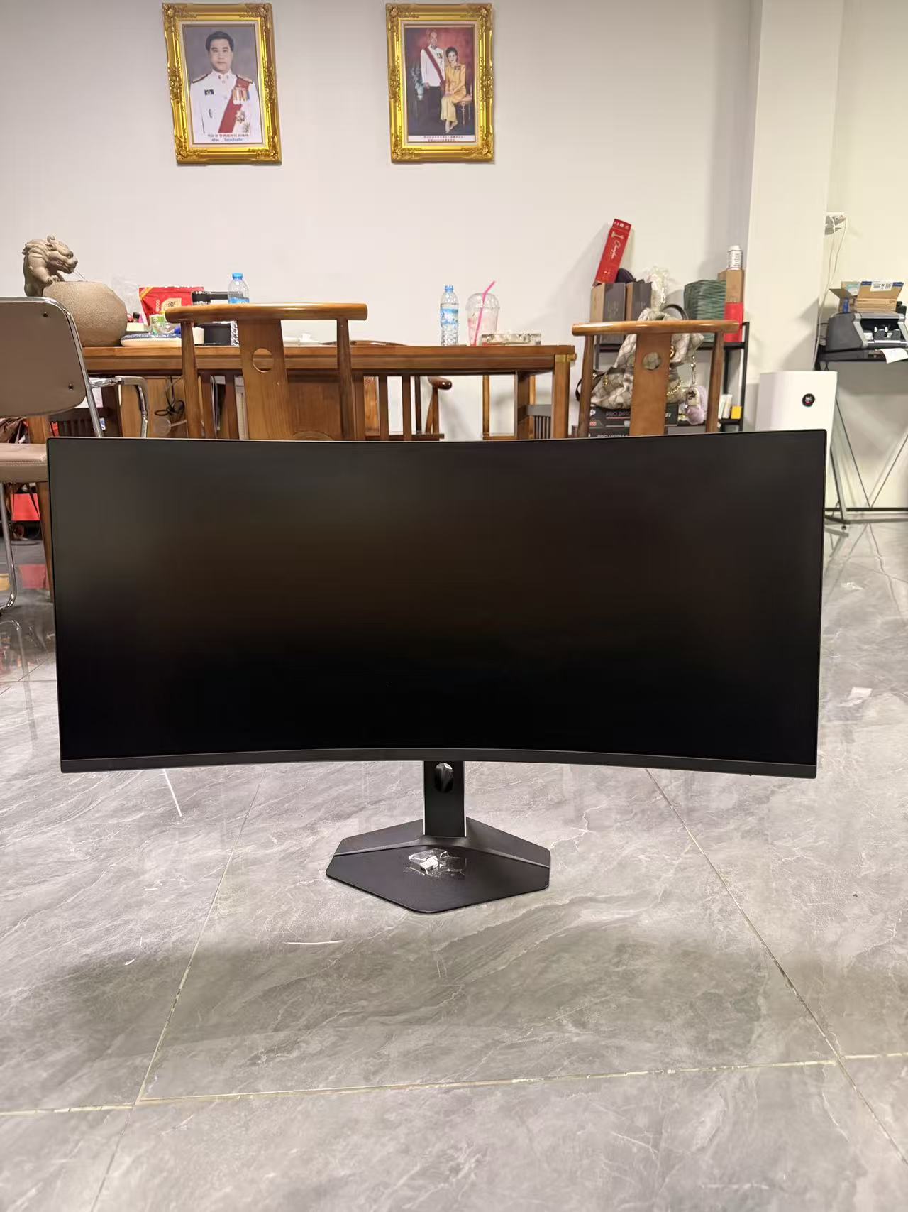 REDMI G34 34英寸电竞带鱼屏显示器 3440×1440 UWQHD 144Hz/180Hz 二手99新
