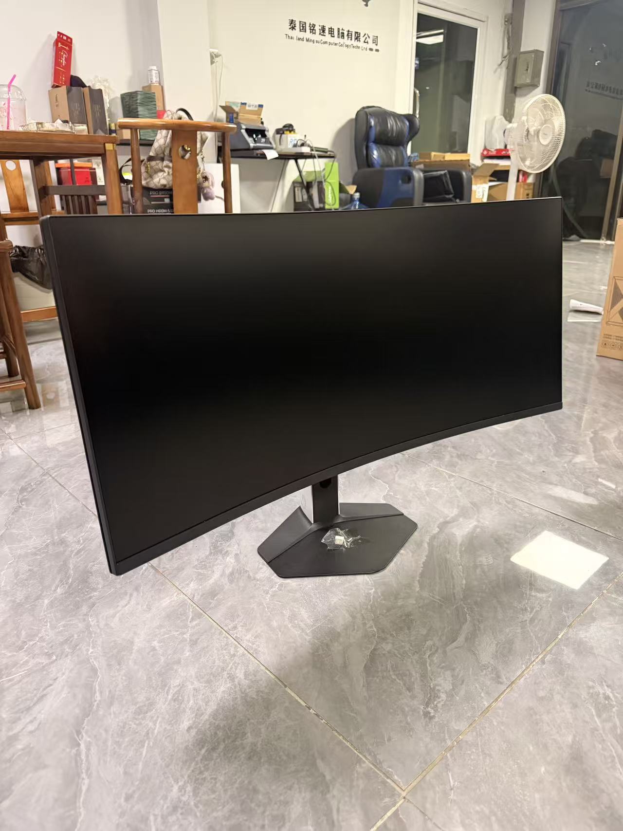 REDMI G34 34英寸电竞带鱼屏显示器 3440×1440 UWQHD 144Hz/180Hz 二手99新