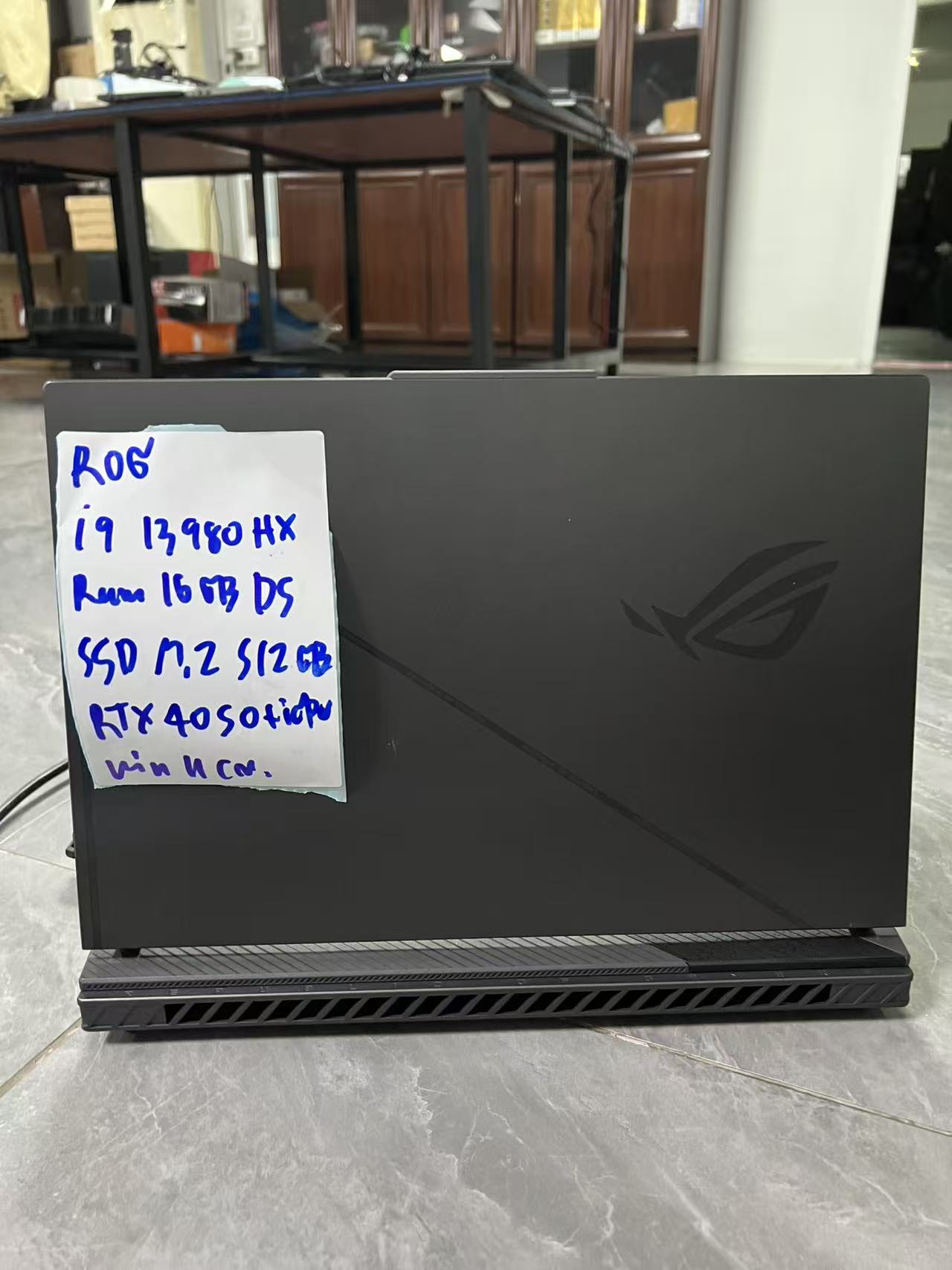 二手华硕 游戏本酷睿i9-13980HX二十四核 16GB DDR5 M.2 512GB  RTX 4050 Laptop独显 泰国现货