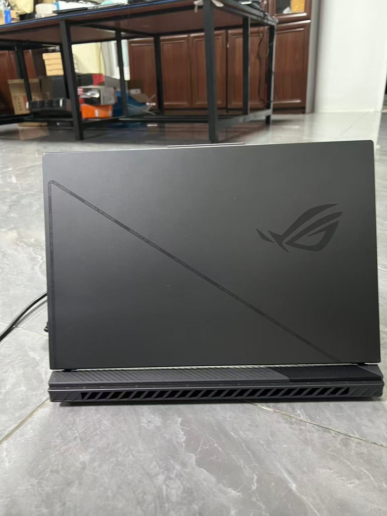 二手华硕 游戏本酷睿i9-13980HX二十四核 16GB DDR5 M.2 512GB  RTX 4050 Laptop独显 泰国现货