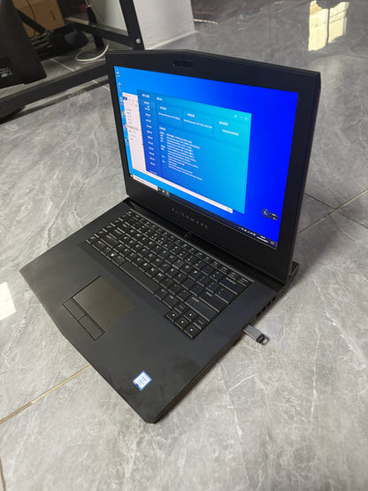 外星人游戏本I7 7700 D4 32GB 1TB GTX1060 6G 游戏笔记本电脑 二手九成新