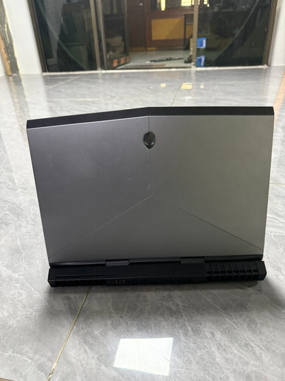 外星人游戏本I7 7700 D4 32GB 1TB GTX1060 6G 游戏笔记本电脑 二手九成新