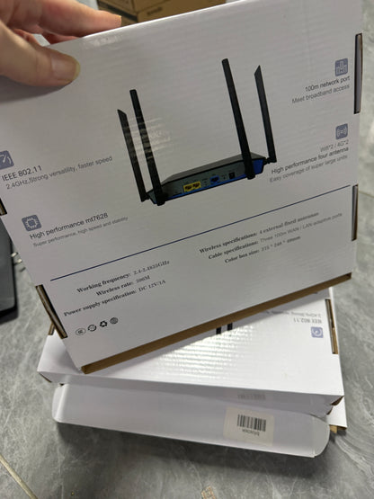 千兆二手路由器交换机 一共有9个，一个500泰铢 ￼两个800泰铢 四个1500泰铢