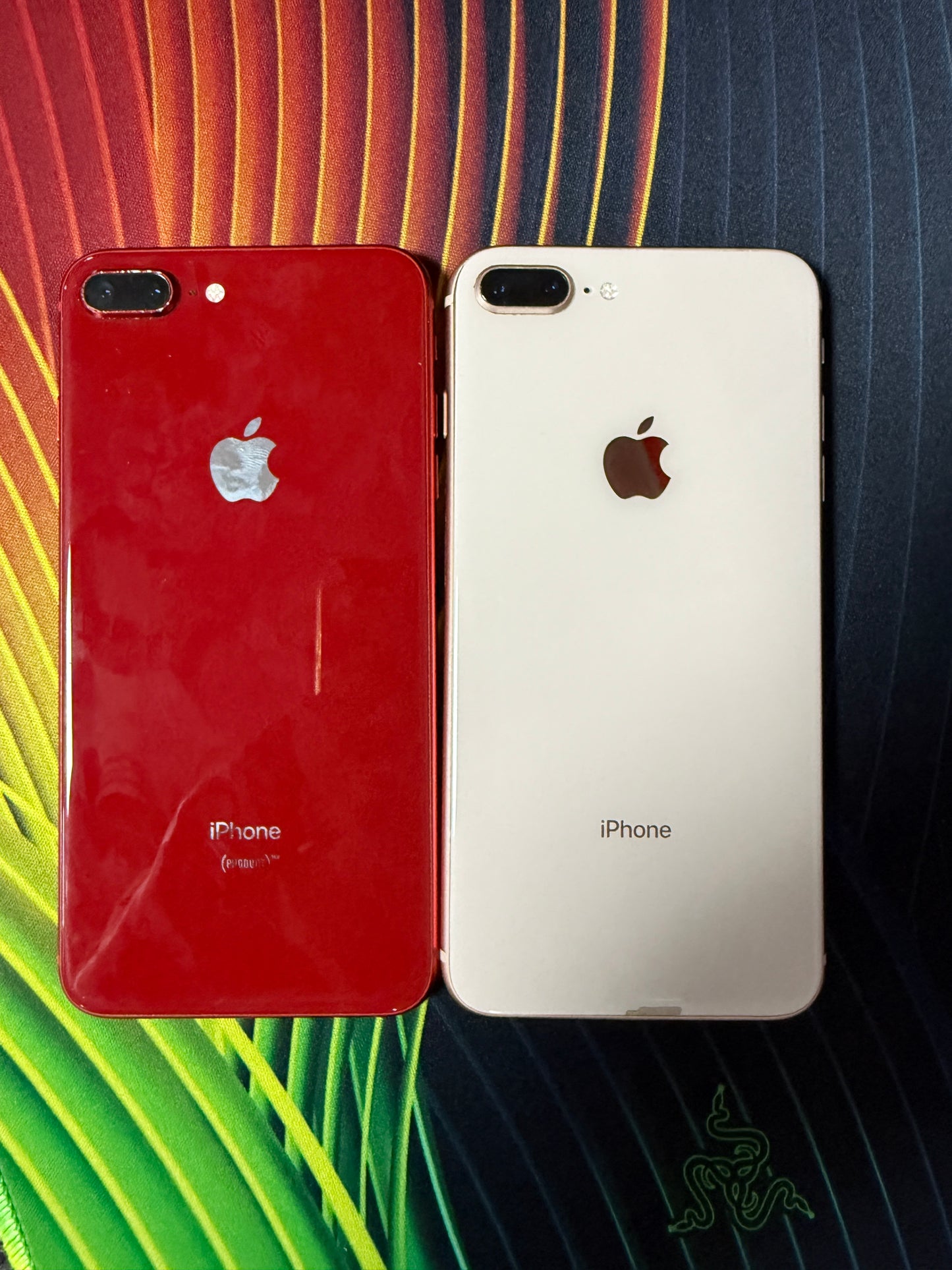 苹果iPhone 8 Plus 64GB 红色 泰国版本