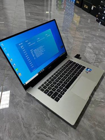 二手华为 HONOR笔记本 酷睿 i5-10210U 8GB M.2 512GB 笔记本电脑 泰国现货