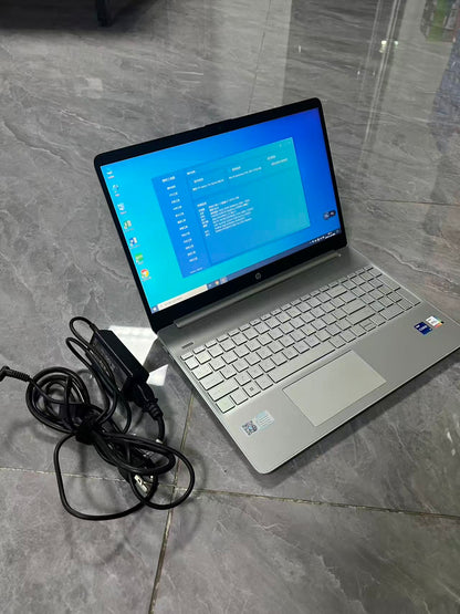 二手惠普第十二代酷睿i7-1255U十核 DDR4 3200 16GB M.2 512GB笔记本电脑 泰国现货
