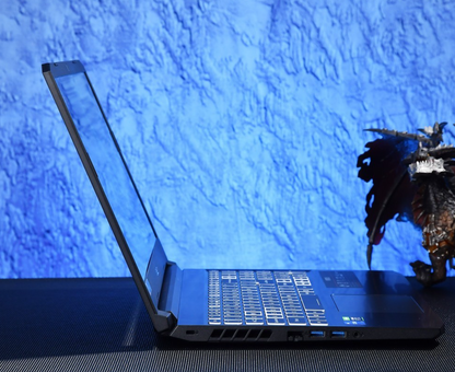 泰国二手准新 笔记本电脑Acer 暗影骑士 擎(i7 11800H/16GB/512GB/RTX3060) 游戏笔记本